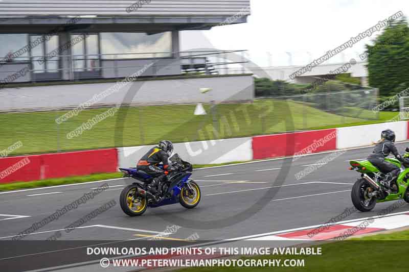 donington no limits trackday;donington park photographs;donington trackday photographs;no limits trackdays;peter wileman photography;trackday digital images;trackday photos